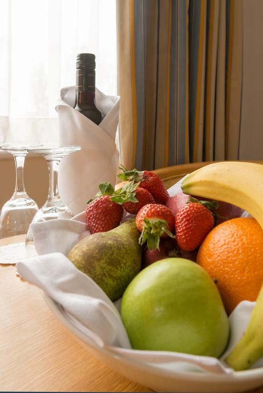 The Telford Whitehouse Hotel Ngoại thất bức ảnh